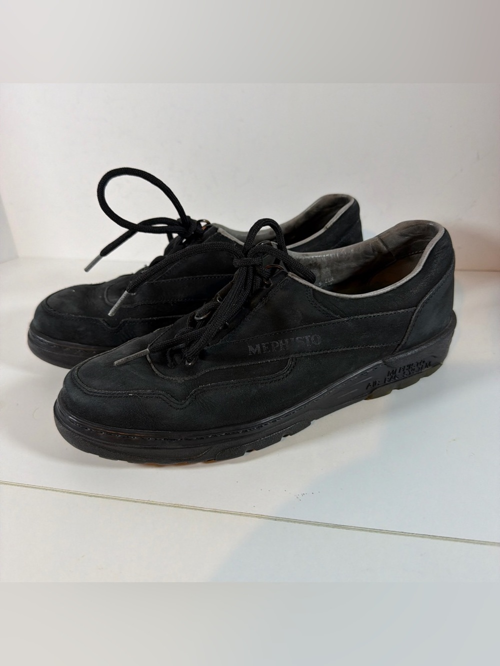 Mephisto Men’s Black Lace-Up Casual Sneakers